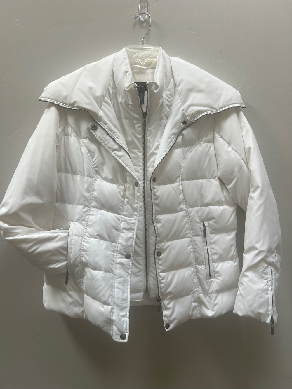 Classic White Quilted Puffer Jacket with High Collar
